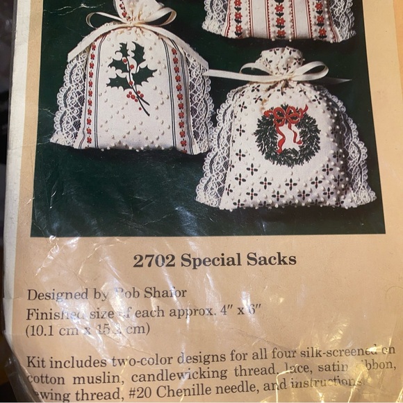 Vintage kit from Creative Circle- 4 sacks - Picture 2 of 6